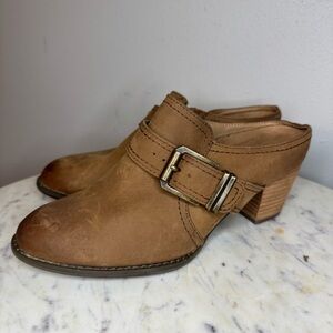 Vionic Tan Leather Buckle Mules